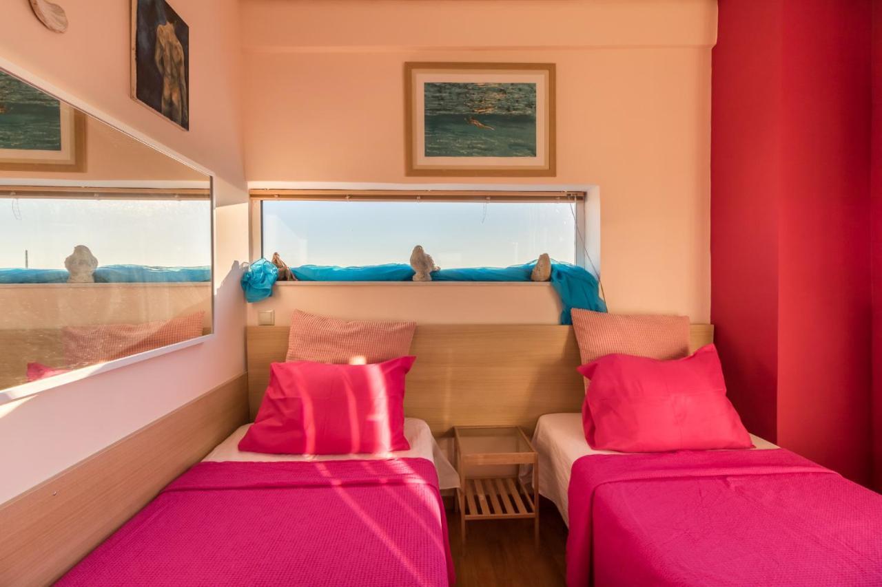 A Luxury Maisonette With Sea View Пирея Екстериор снимка