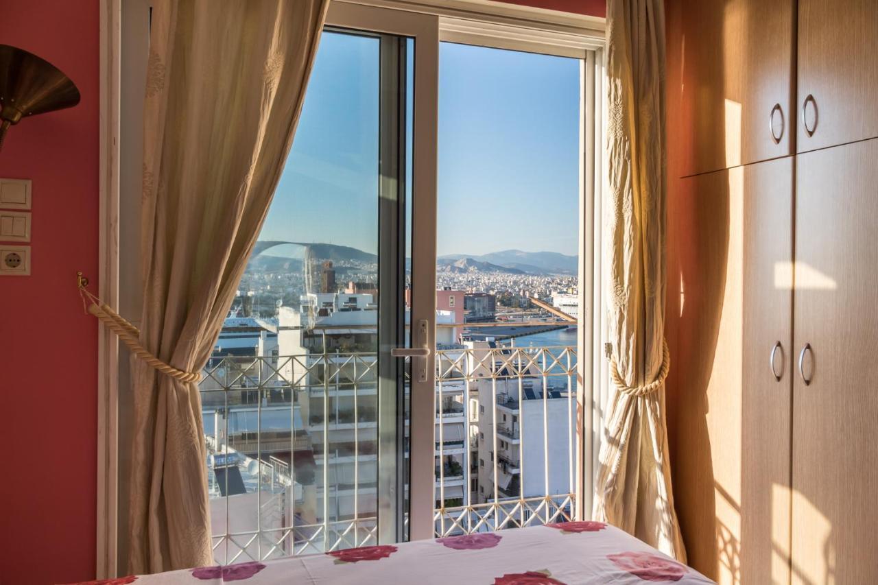 A Luxury Maisonette With Sea View Пирея Екстериор снимка